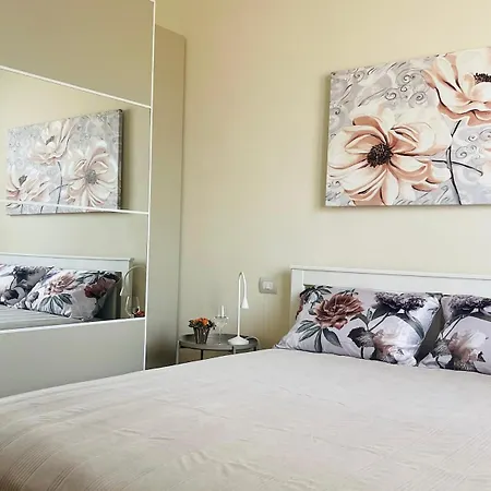 Apartamento B33 A Natural Tilt For Beauty