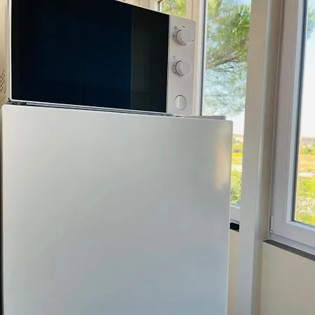 Apartamento B33 A Natural Tilt For Beauty